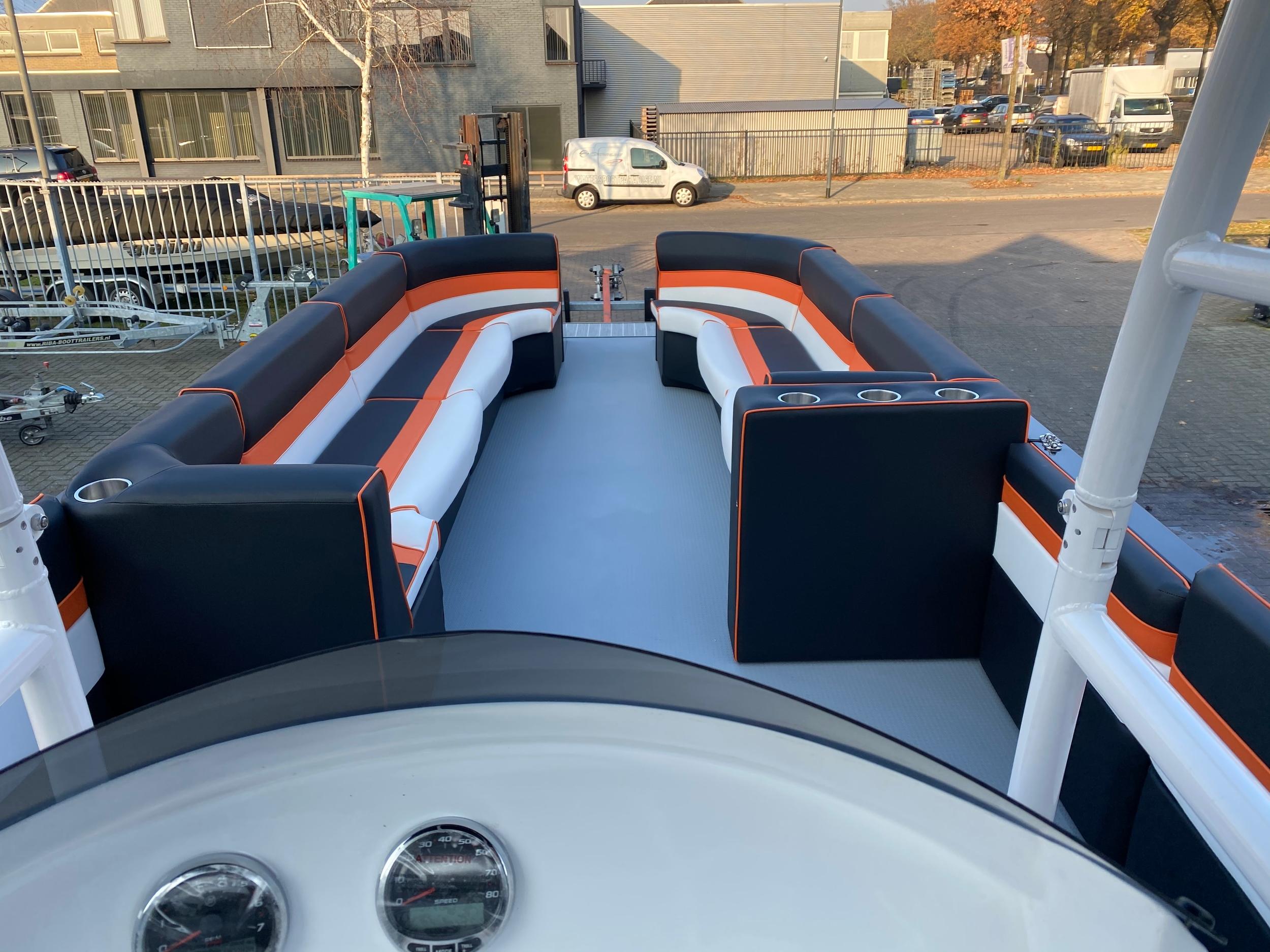 T.top Funcruiser 8.2 Verado 300 Pontoonboot — foto 42 van 42
