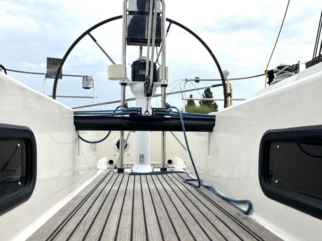 X-Yachts 412 — foto 8 van 35