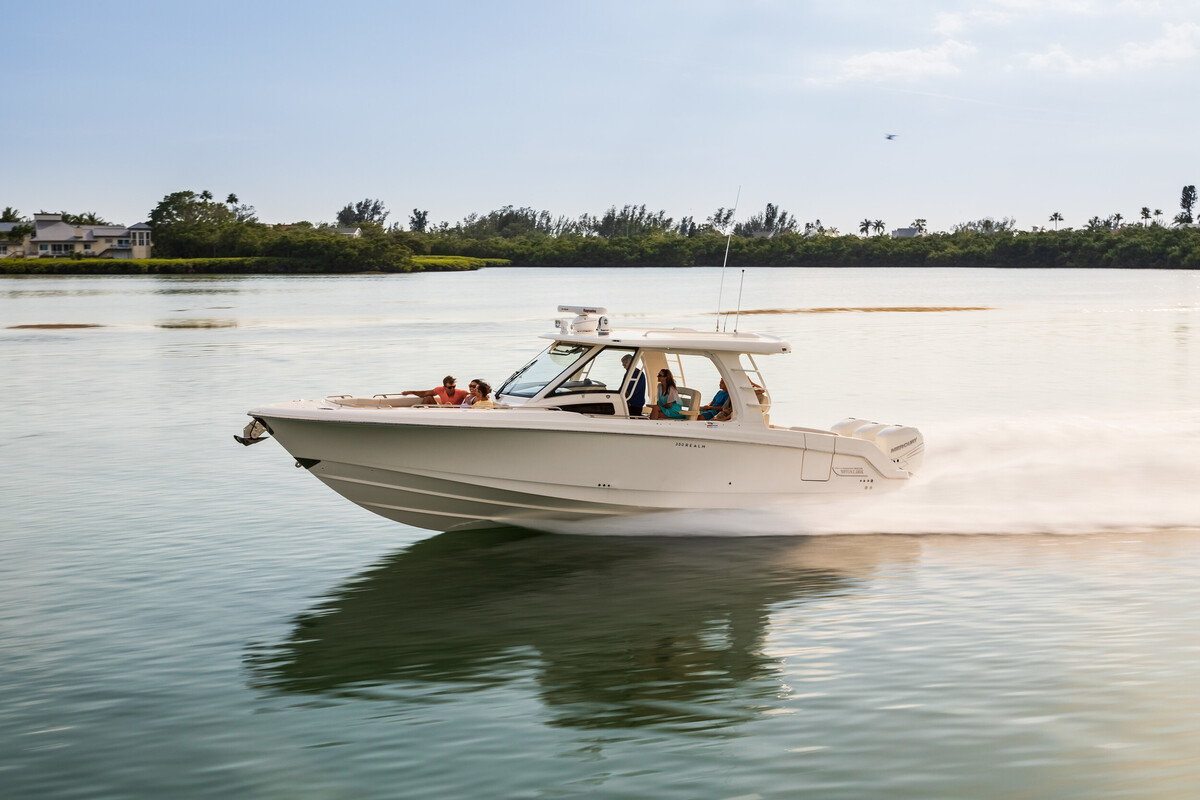 Boston Whaler 350 Realm — foto 7 van 32