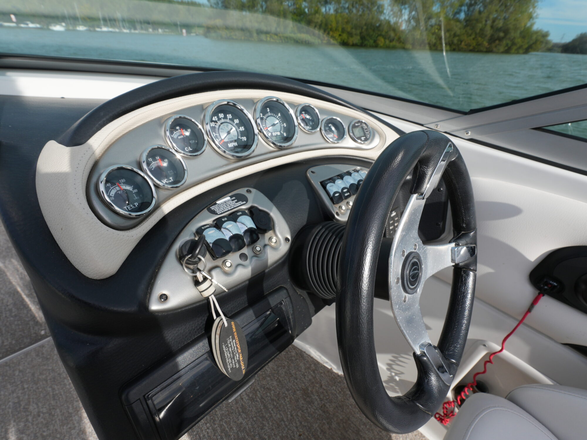 Crownline 265 SS — foto 19 van 30
