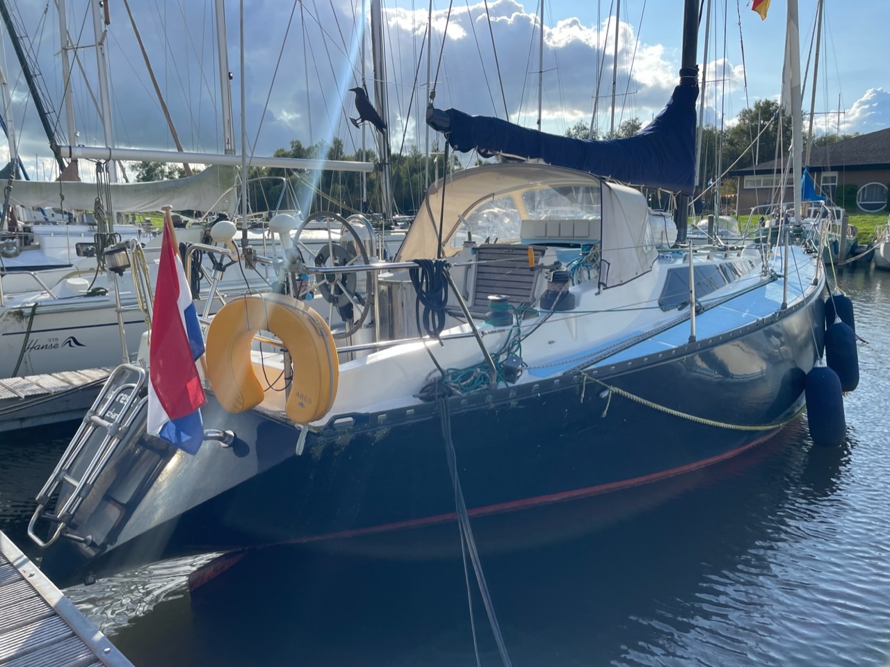 Defender 35 — foto 2 van 2