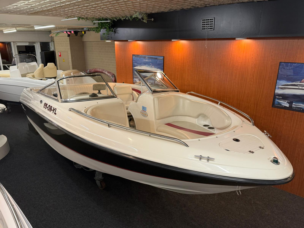 Chaparral 200 SSe Bowrider — foto 3 van 21