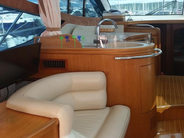 Galeon 390 HT — foto 2 van 2