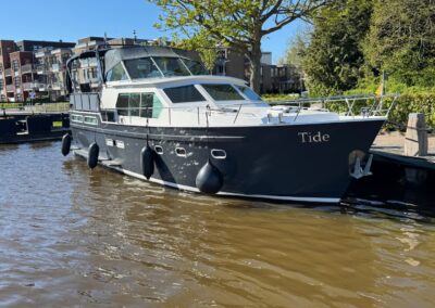 SunCoast 13.50 - Perkins Sabre 135 pk / € 188.000 — foto 8 van 12