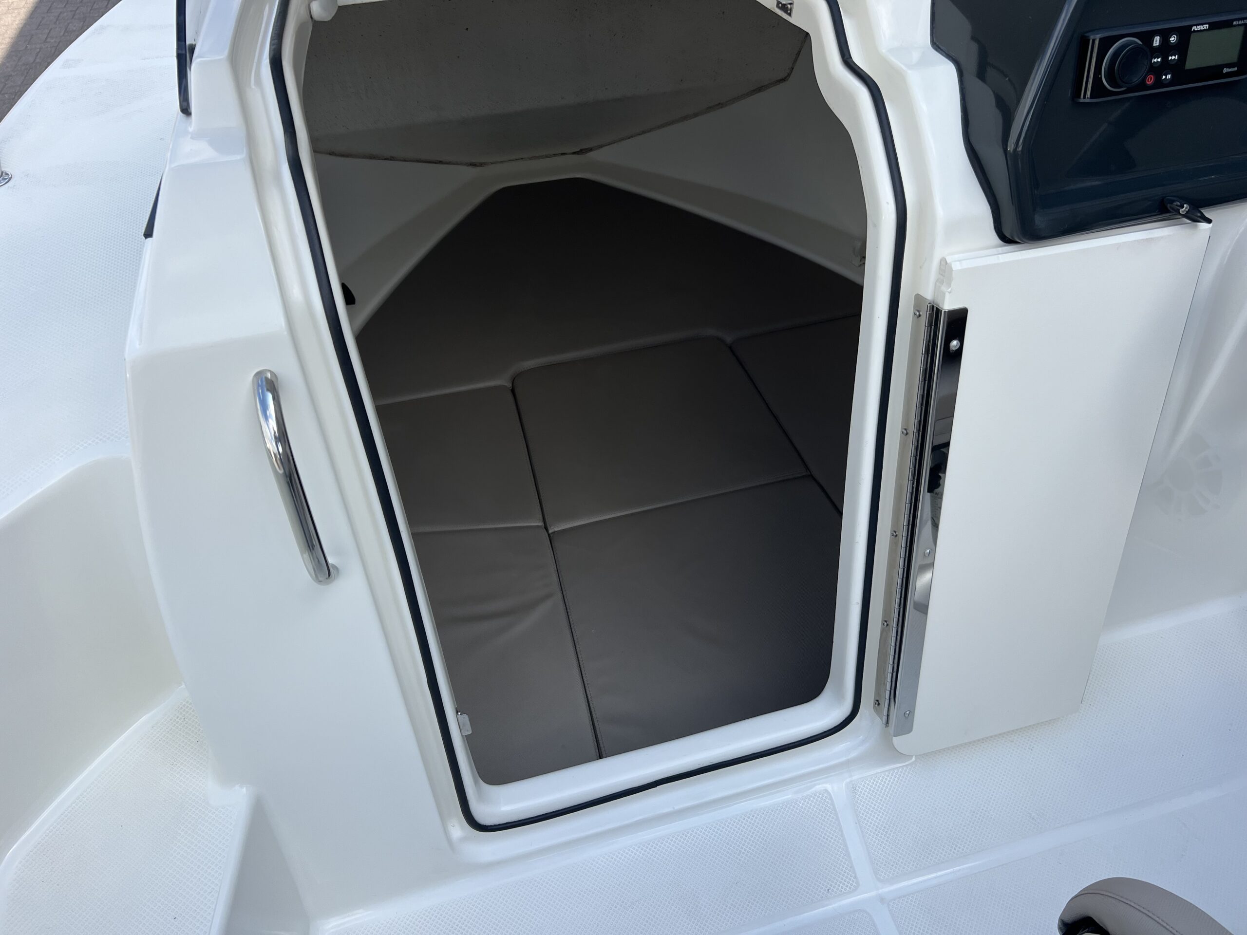 Quicksilver 455 Cabin - Foto 6