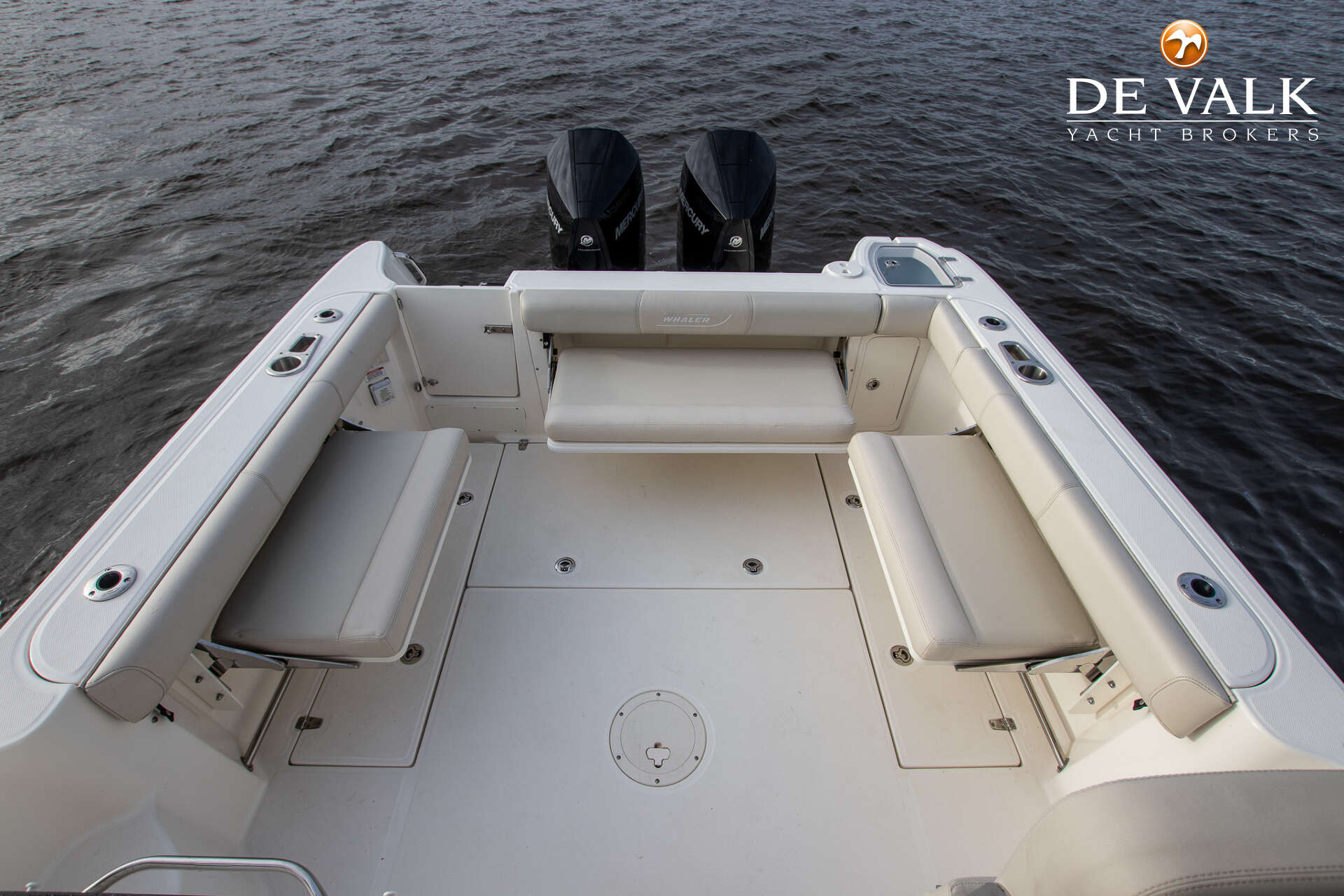 Boston Whaler 285 Conquest Pilothouse — foto 28 van 39