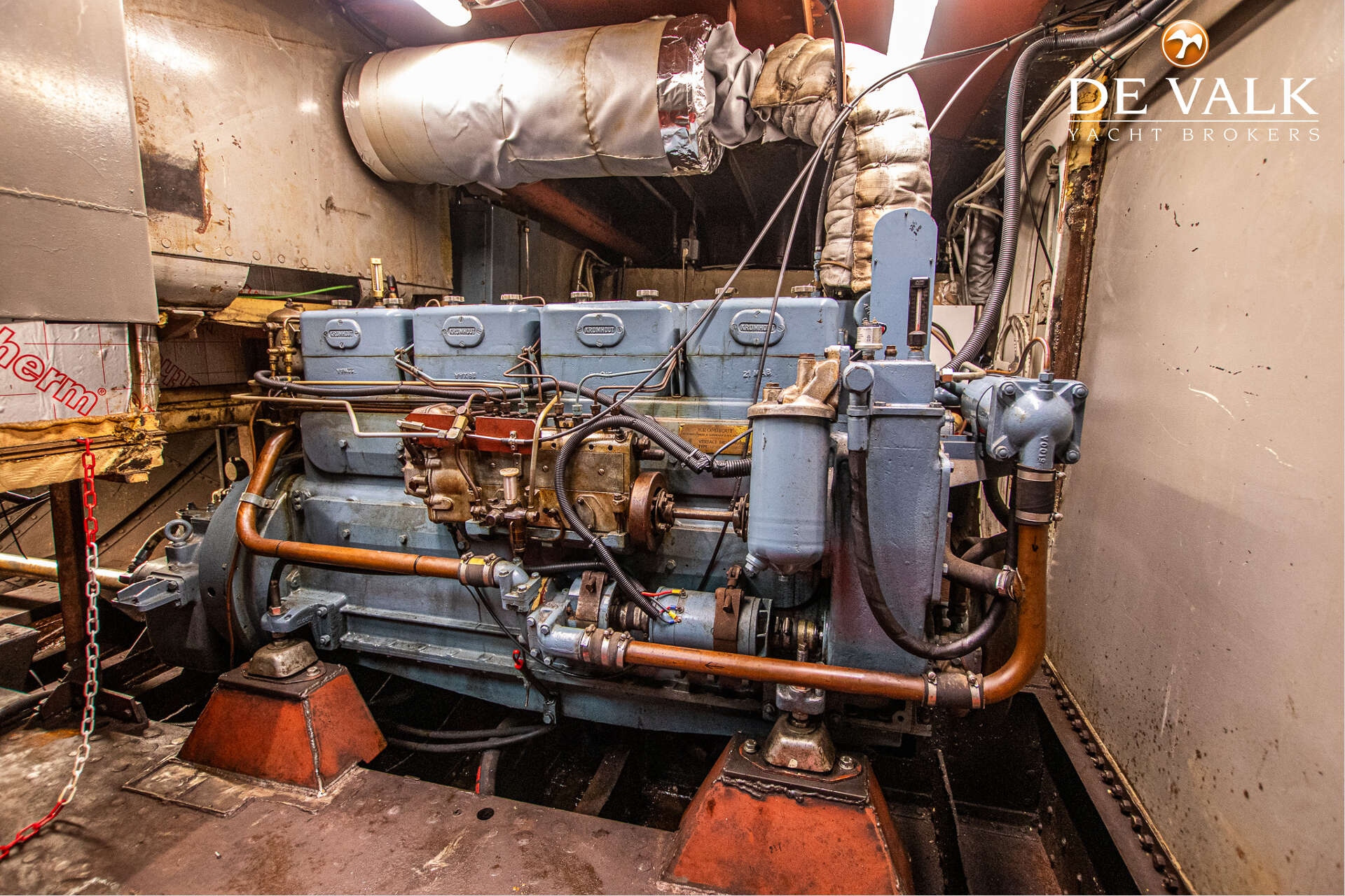 Luxe motor 28M — foto 39 van 44