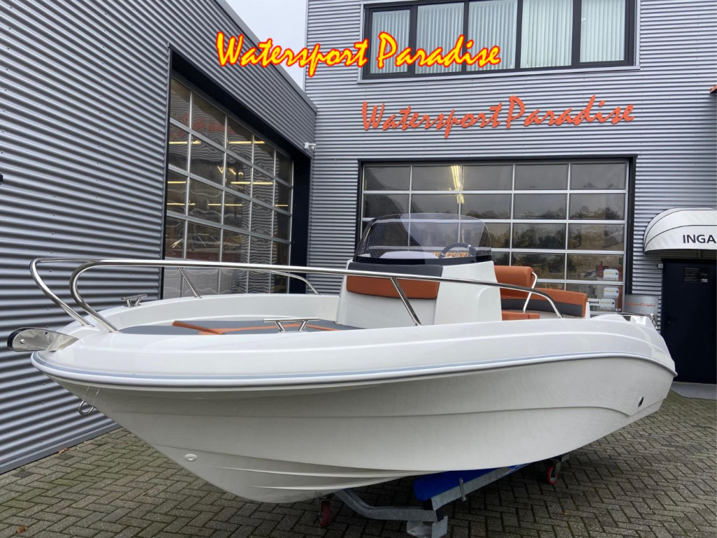 AM Yacht 520 Open — foto 1 van 16