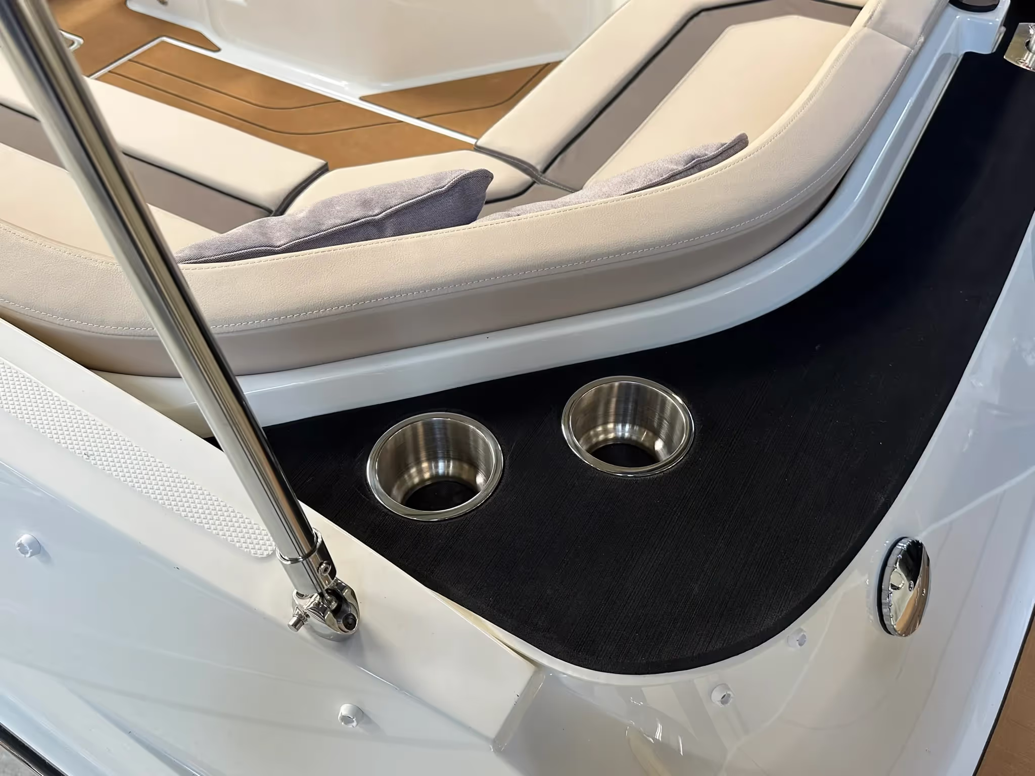 Bayliner V20 Bowrider — foto 10 van 29