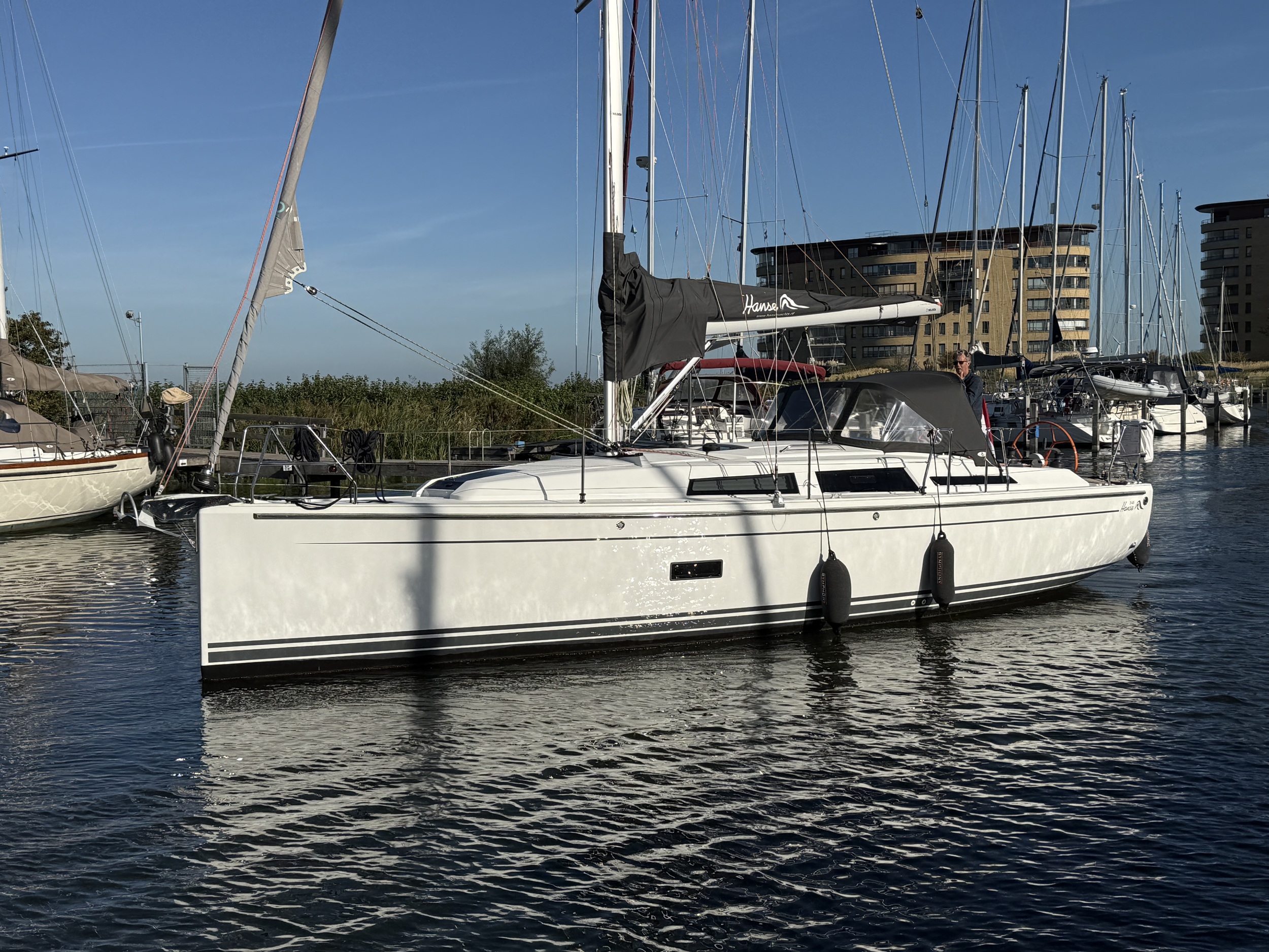 Hanse 348 — foto 1 van 31