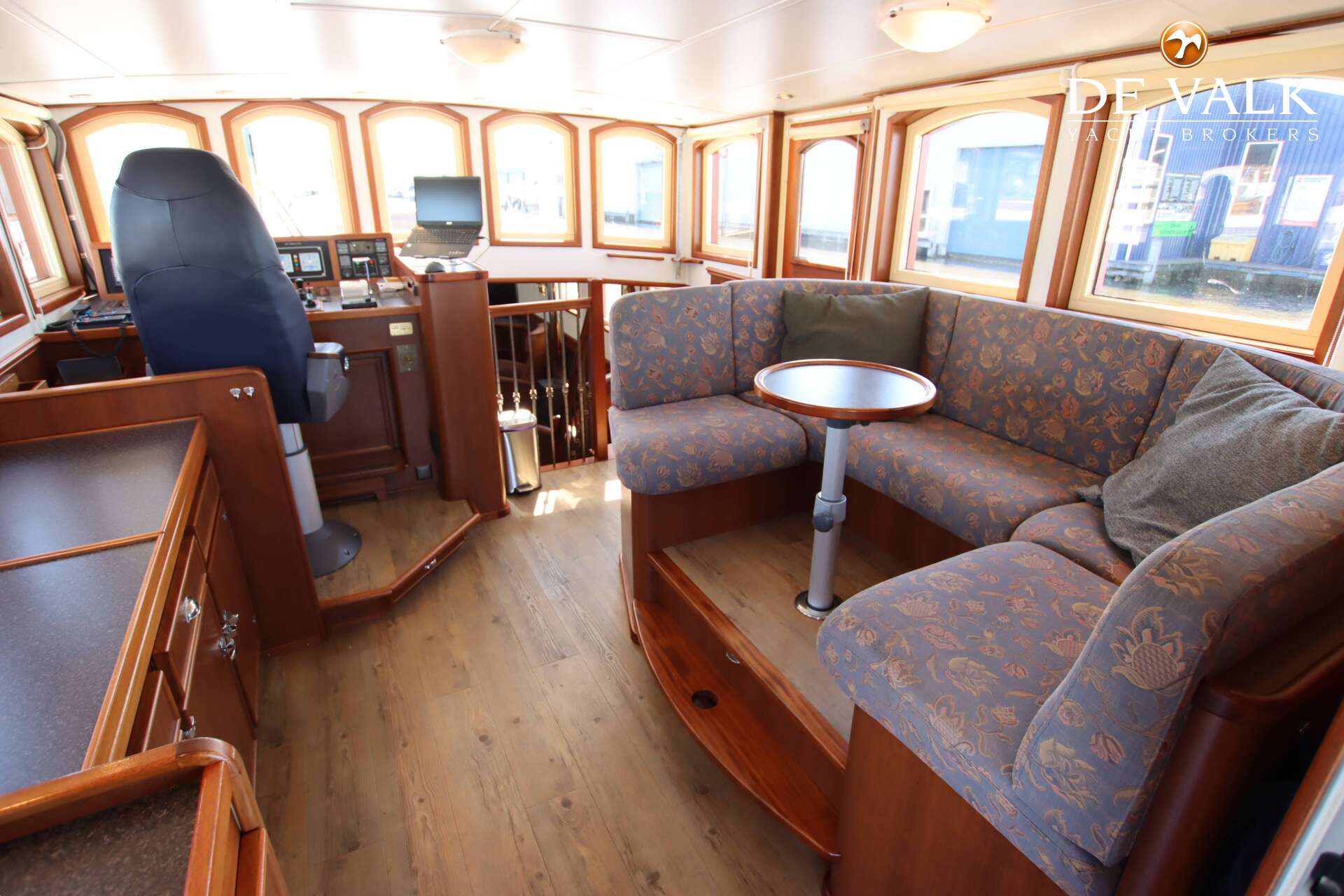 Luxe motor 22 m — foto 13 van 37