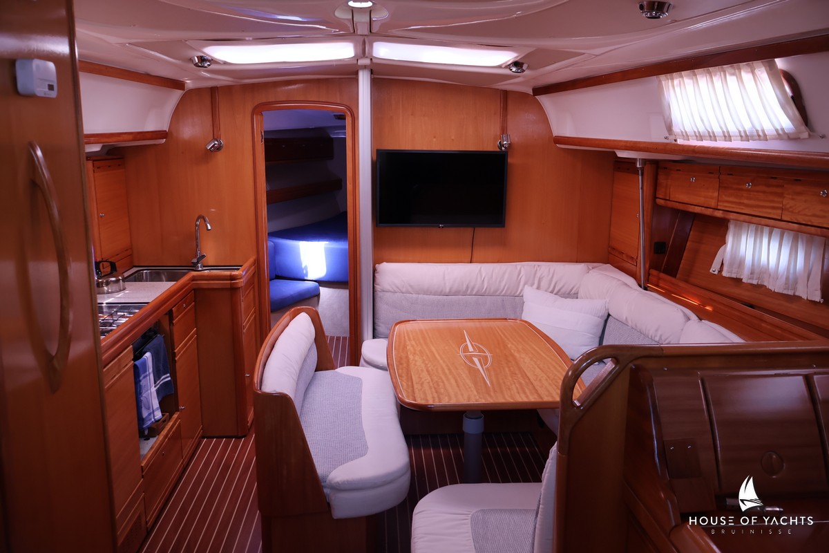 Bavaria 39 Cruiser — foto 11 van 12