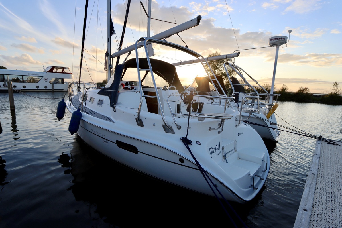Hunter 306 — foto 13 van 66