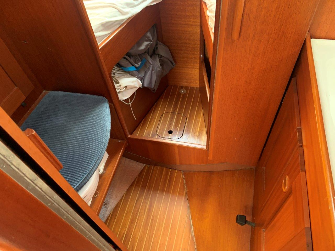 Hallberg-Rassy 29 — foto 48 van 62