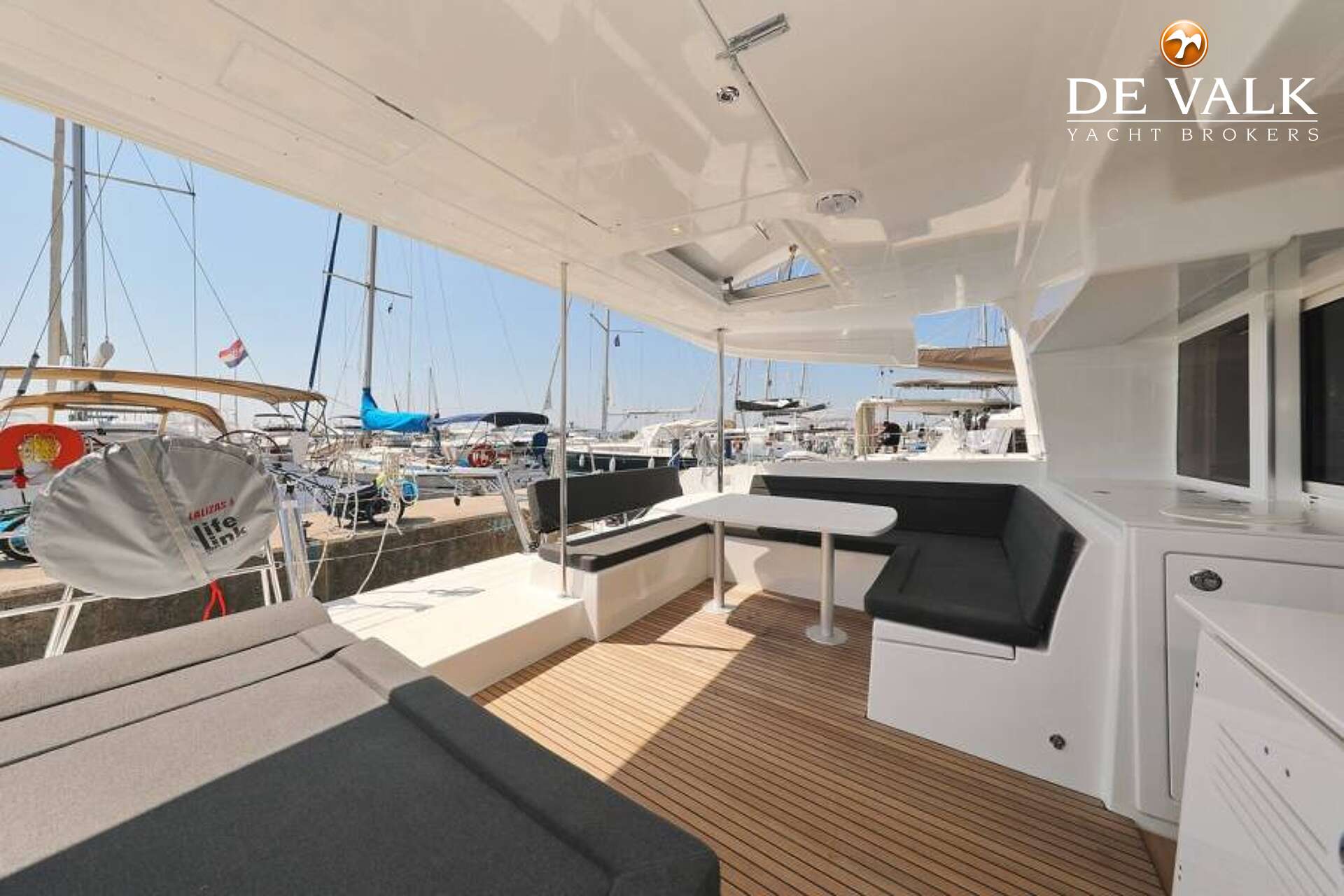 Lagoon 450 Flybridge — foto 7 van 25