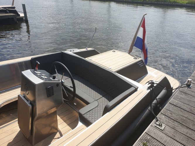 Van Vossen 777 Tender Sport DE GROOTSTE SLOEPENSHOWROOM VAN NEDERLAND — foto 2 van 20