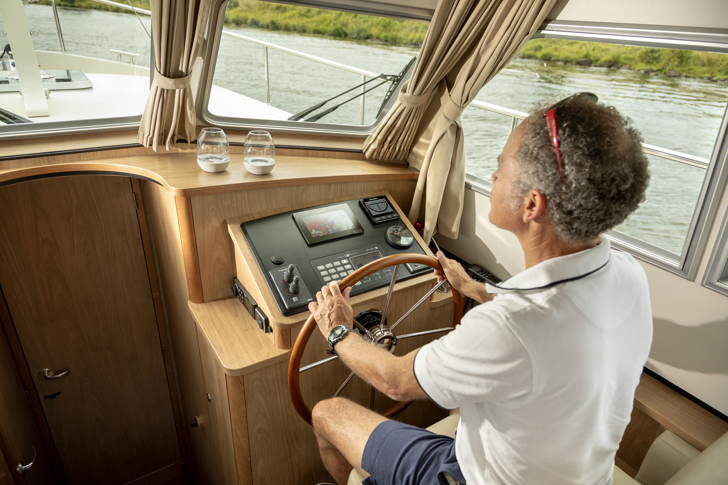 Linssen Grand Sturdy 35.0 Sedan INTERO — foto 18 van 34