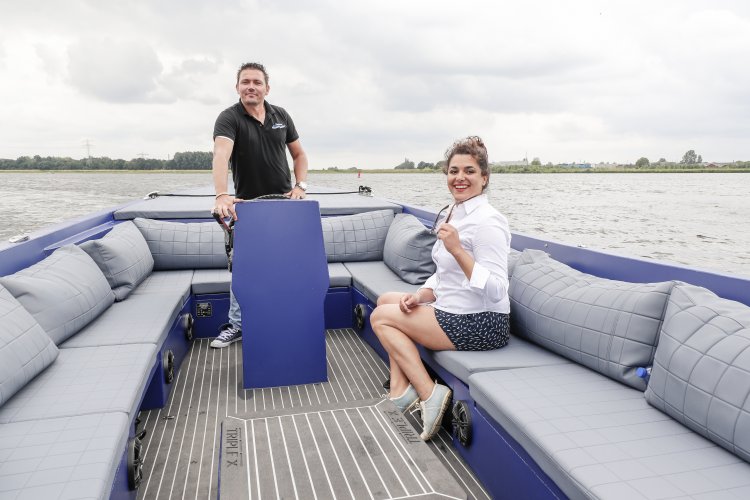 Triple X 800 DE GROOTSTE SLOEPENSHOWROOM VAN NEDERLAND — foto 15 van 22