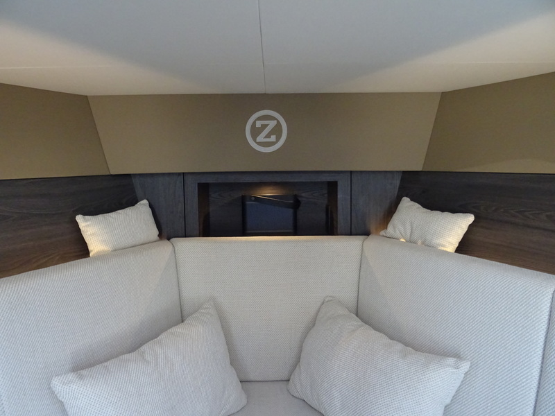 Zinder 990 Hybrid — foto 8 van 45