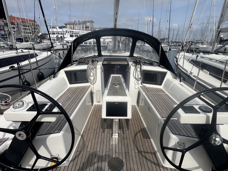 Dufour 360 GL — foto 26 van 46