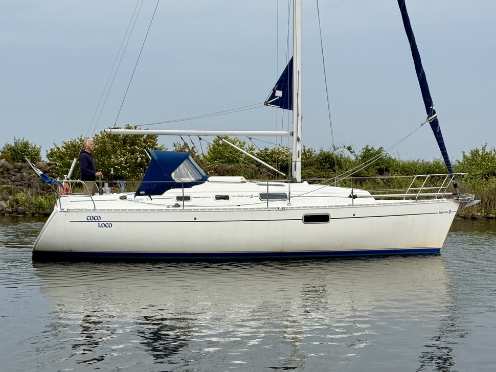 Beneteau Oceanis 321 — foto 7 van 12