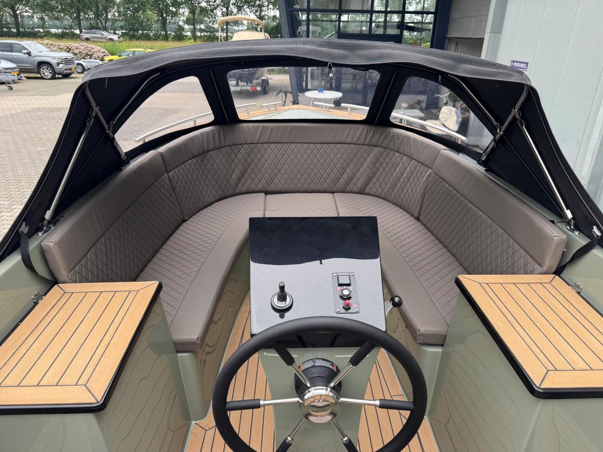 Maxima 630 Tender met boegschroef op voorraad! — foto 11 van 16