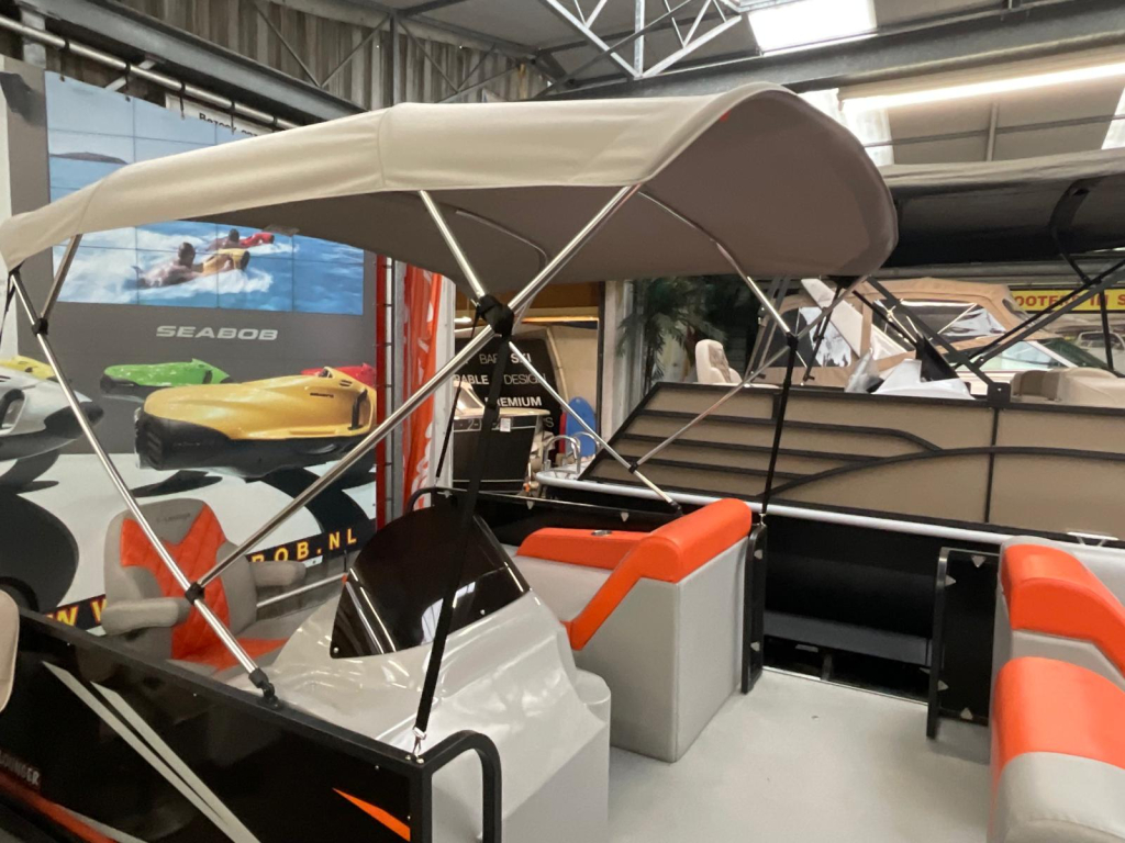 Funcruiser Pontoon 650 - NIEUW — foto 9 van 13