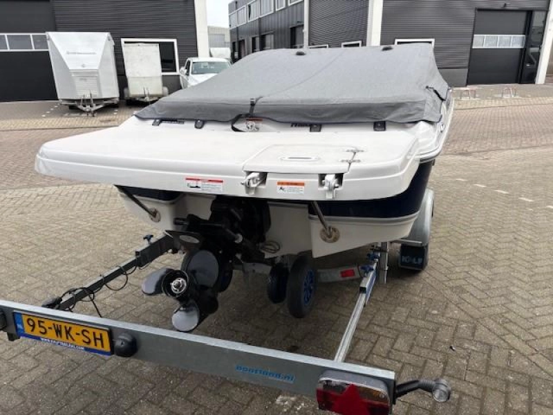 Four Winns H180 LE — foto 3 van 12