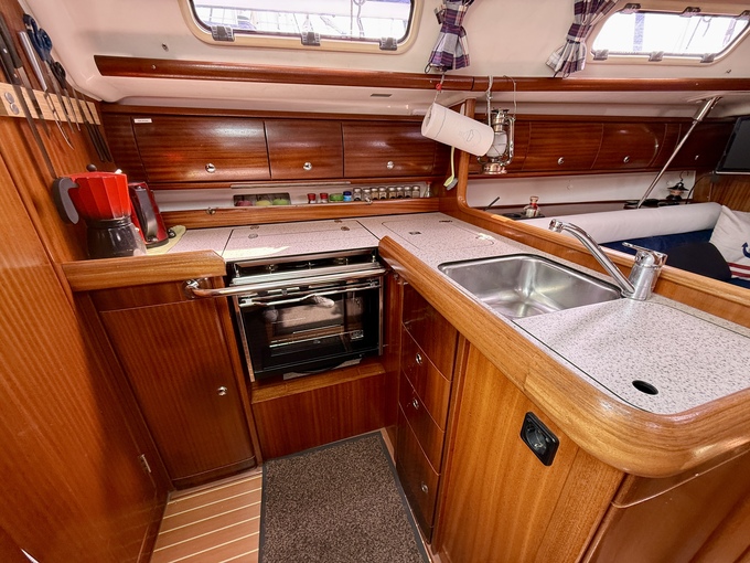 Bavaria 36 — foto 4 van 12
