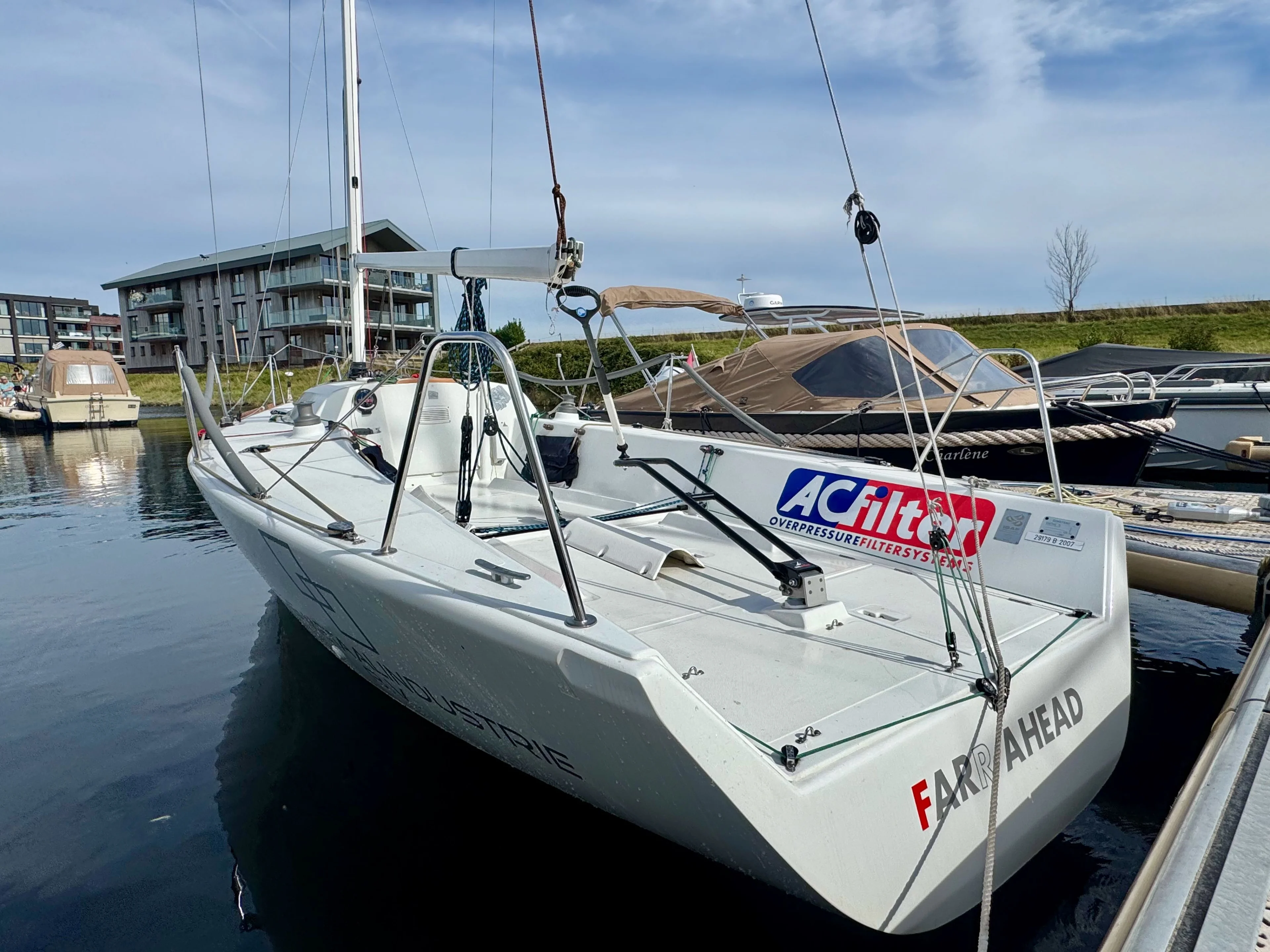 Platu Farr Ahead — foto 1 van 12