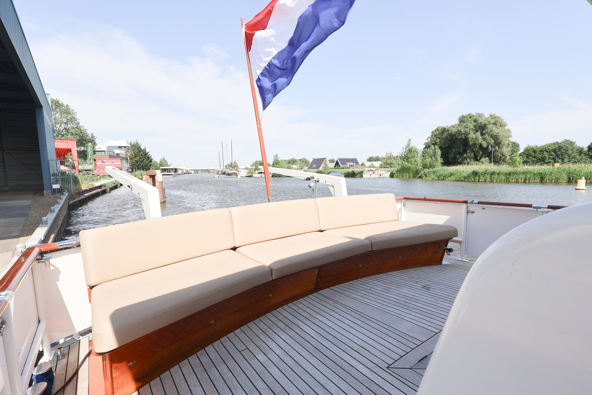 Super Van Craft 14.95 — foto 16 van 54