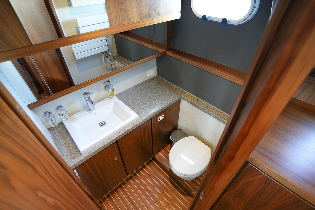 Linssen Grand Sturdy 410 AC Variotop met stabilisator — foto 55 van 79