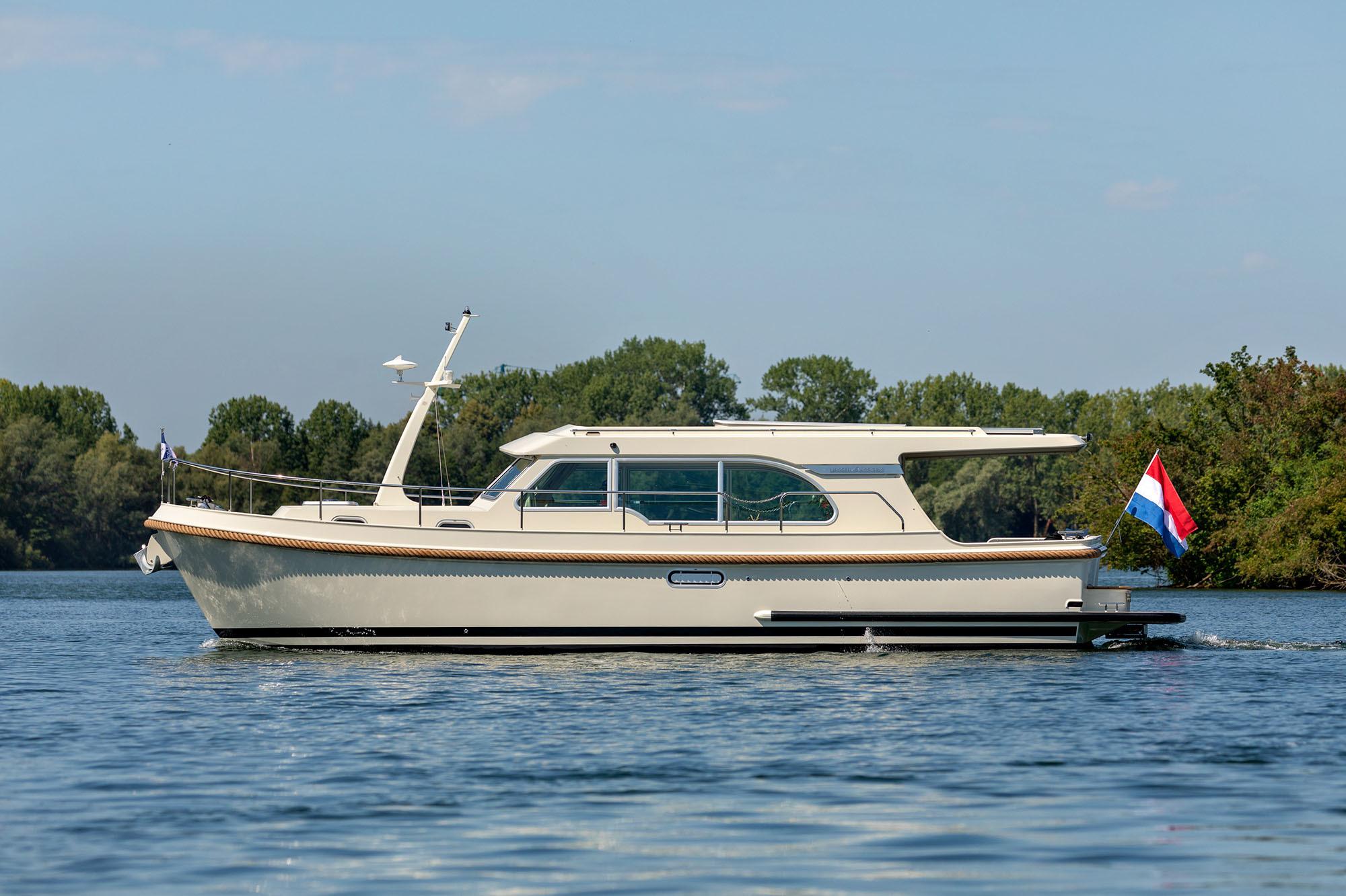 Linssen Grand Sturdy 35.0 Sedan INTERO — foto 8 van 34