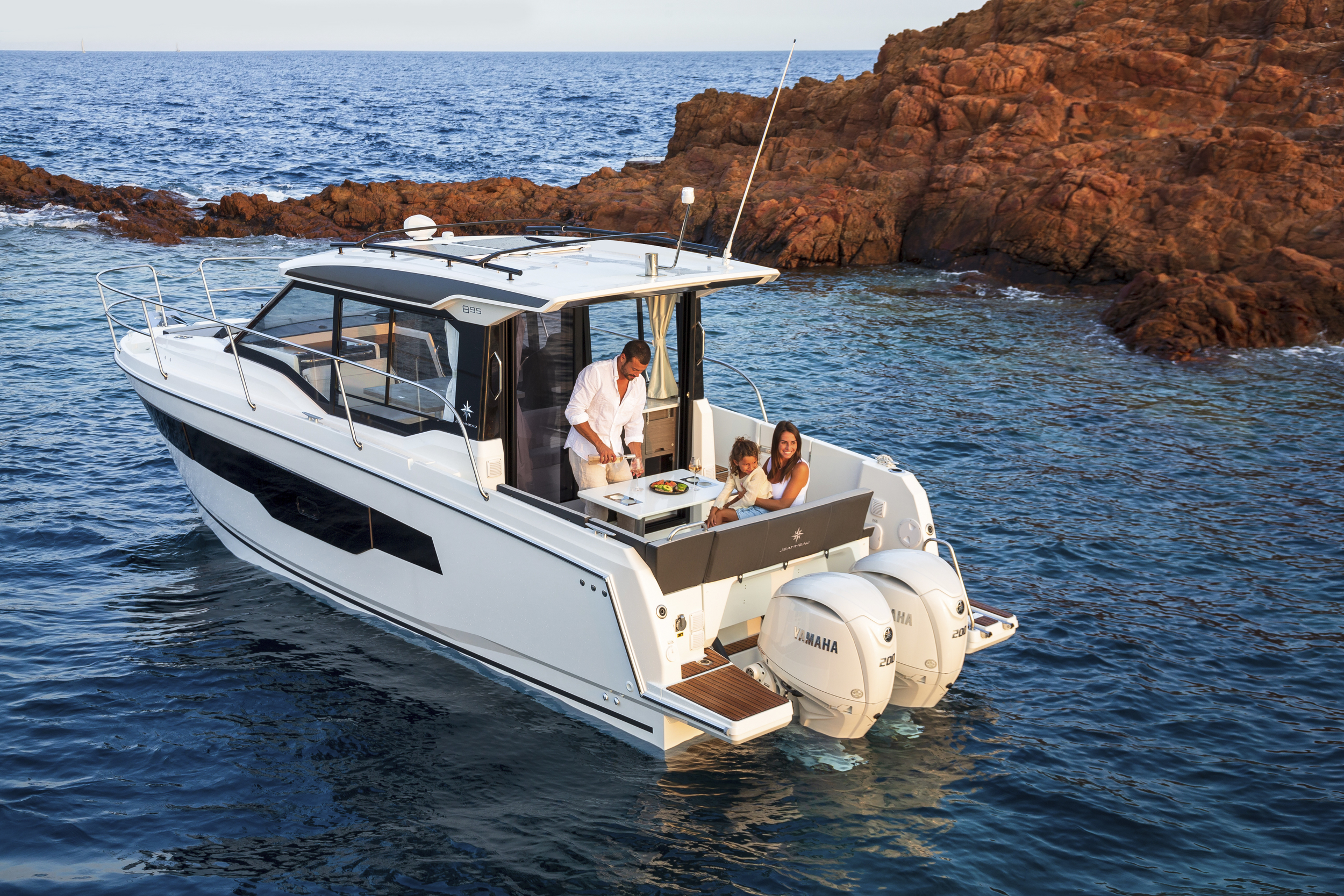 Jeanneau Merry Fisher 895 Serie 2 — foto 3 van 46