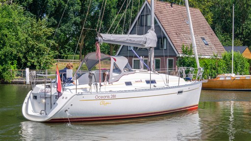 Beneteau Oceanis 281 (1999) — foto 7 van 12