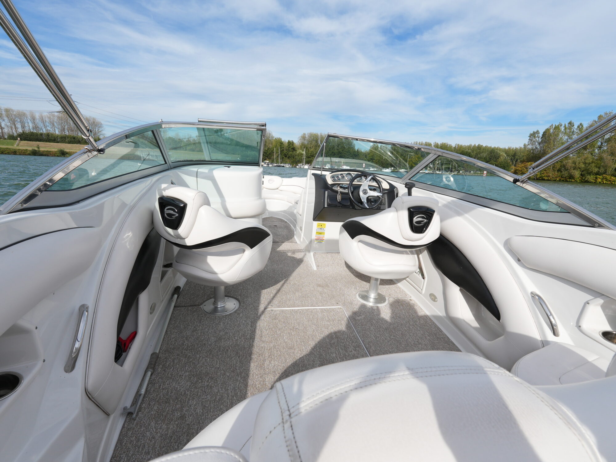 Crownline 265 SS — foto 16 van 30