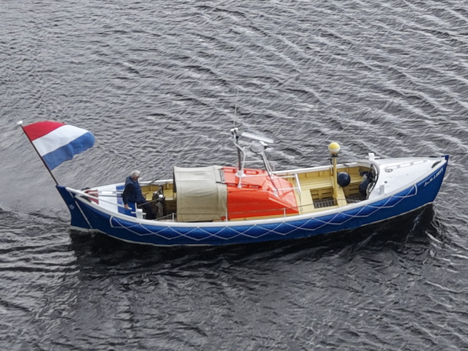 Voormalig Strand reddingboot 10.32 — foto 9 van 36