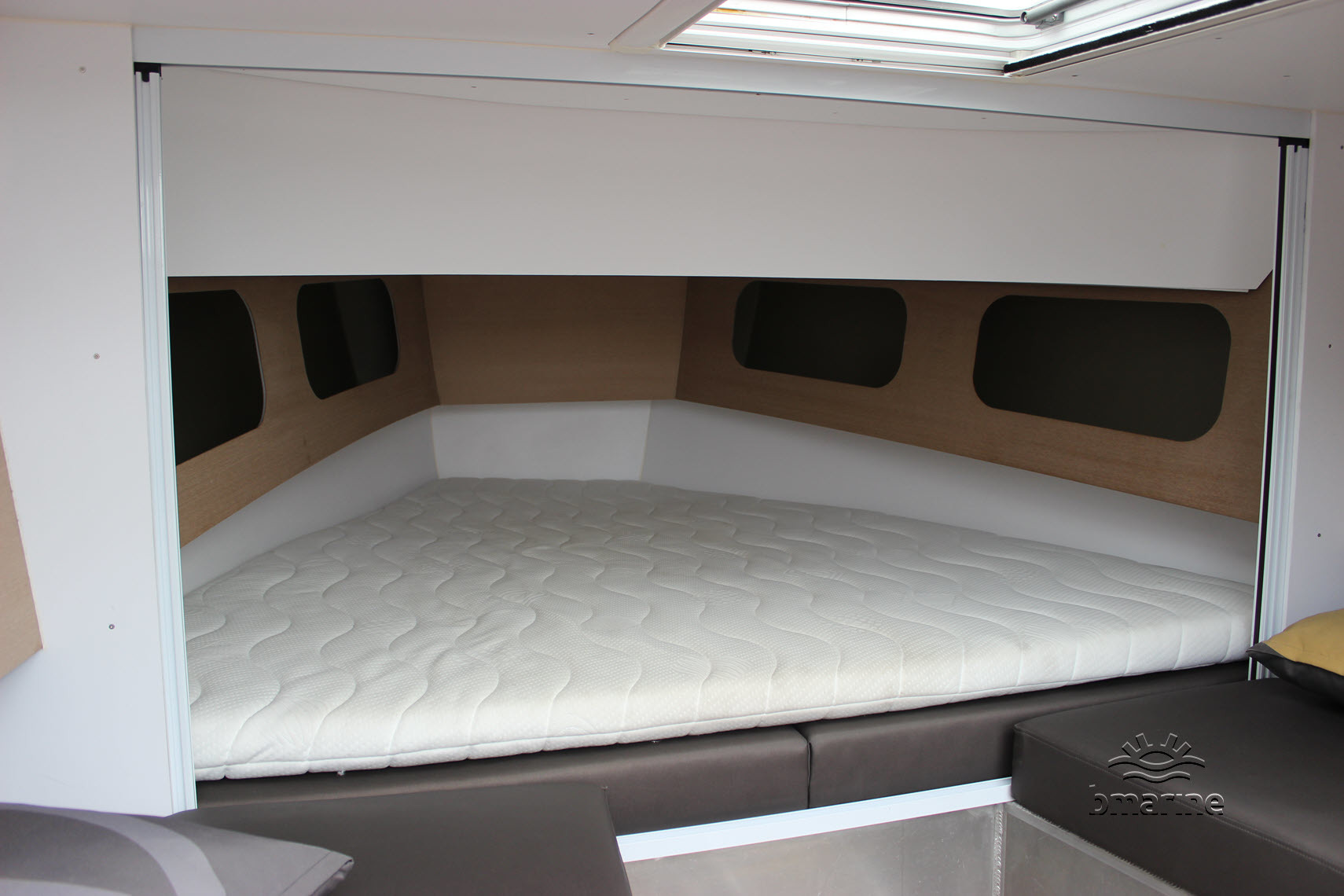 Van Vossen Tender Cabin 1000 — foto 15 van 46