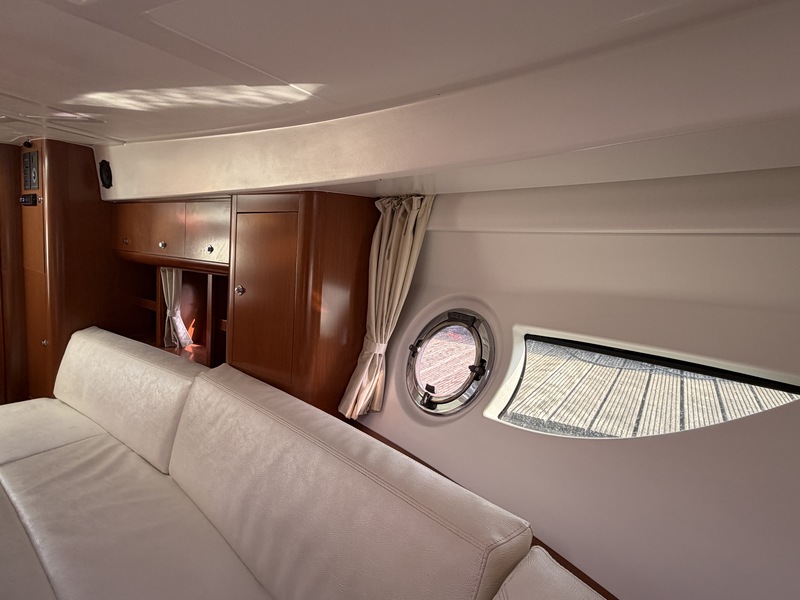 Beneteau Flyer GT34 — foto 17 van 63