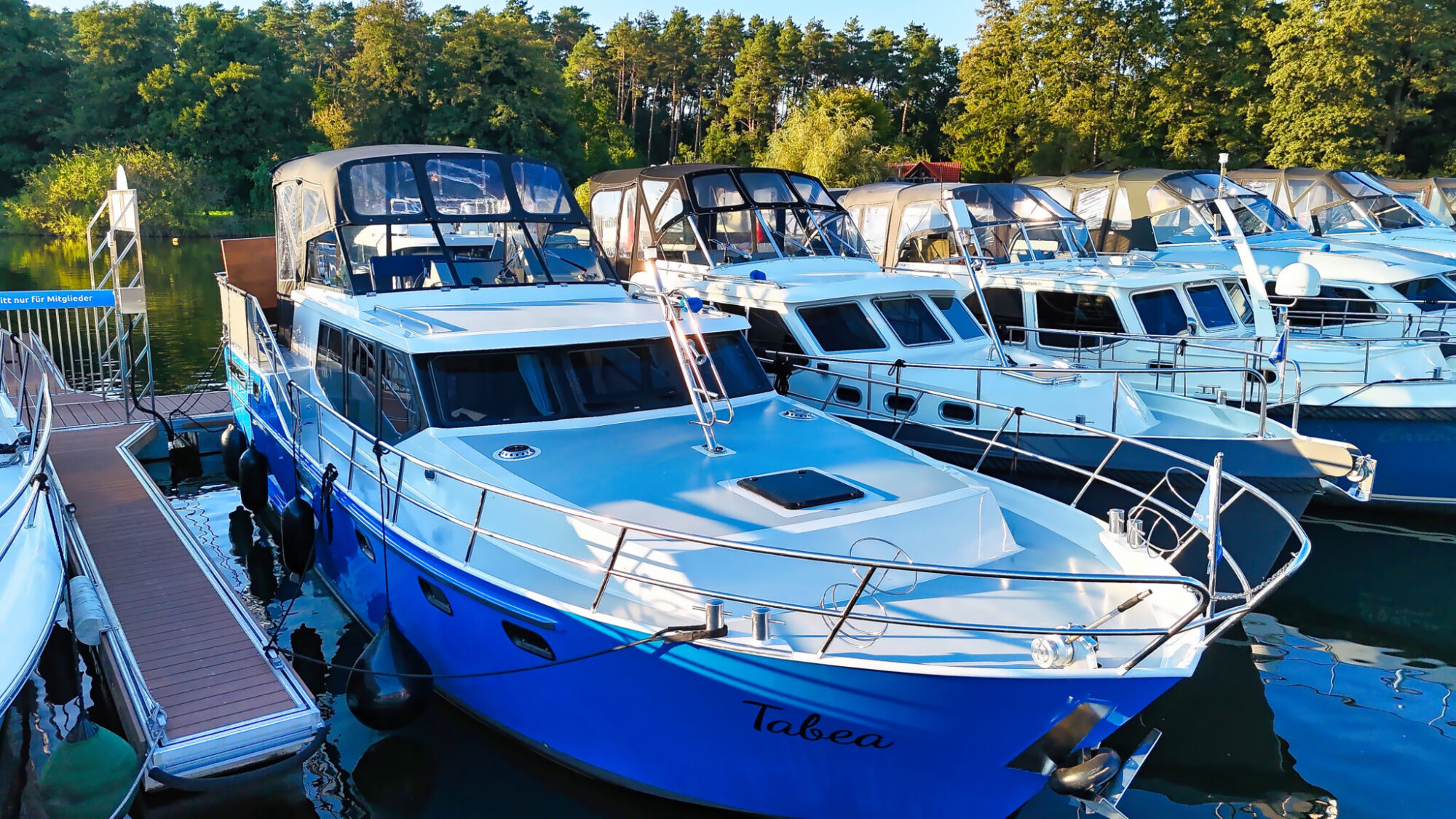 Vacance 12.00 AK Cabrio — foto 1 van 27