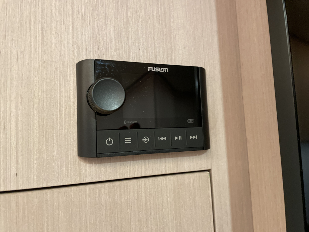 Storm X55 — foto 42 van 82