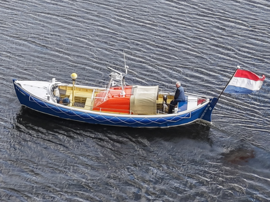 Voormalig Strand reddingboot 10.32 — foto 3 van 36