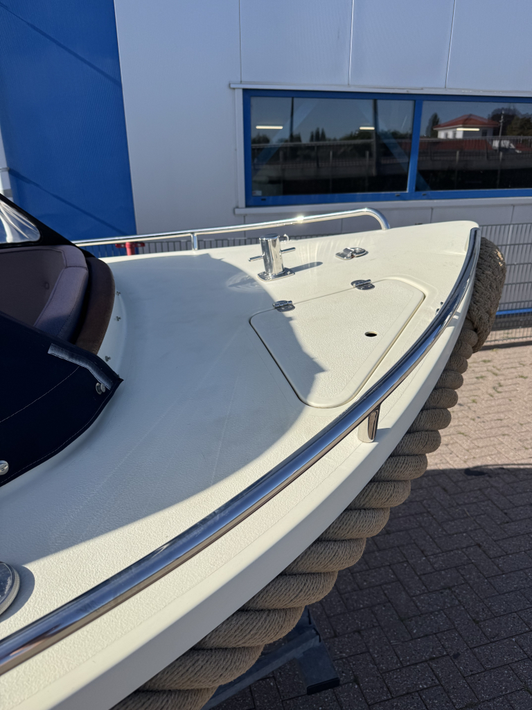 Maril 650 met Vetus 27 pk — foto 3 van 20
