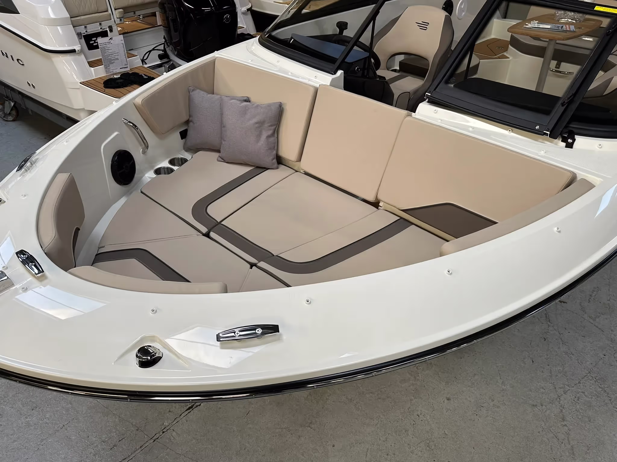 Bayliner V20 Bowrider — foto 23 van 29