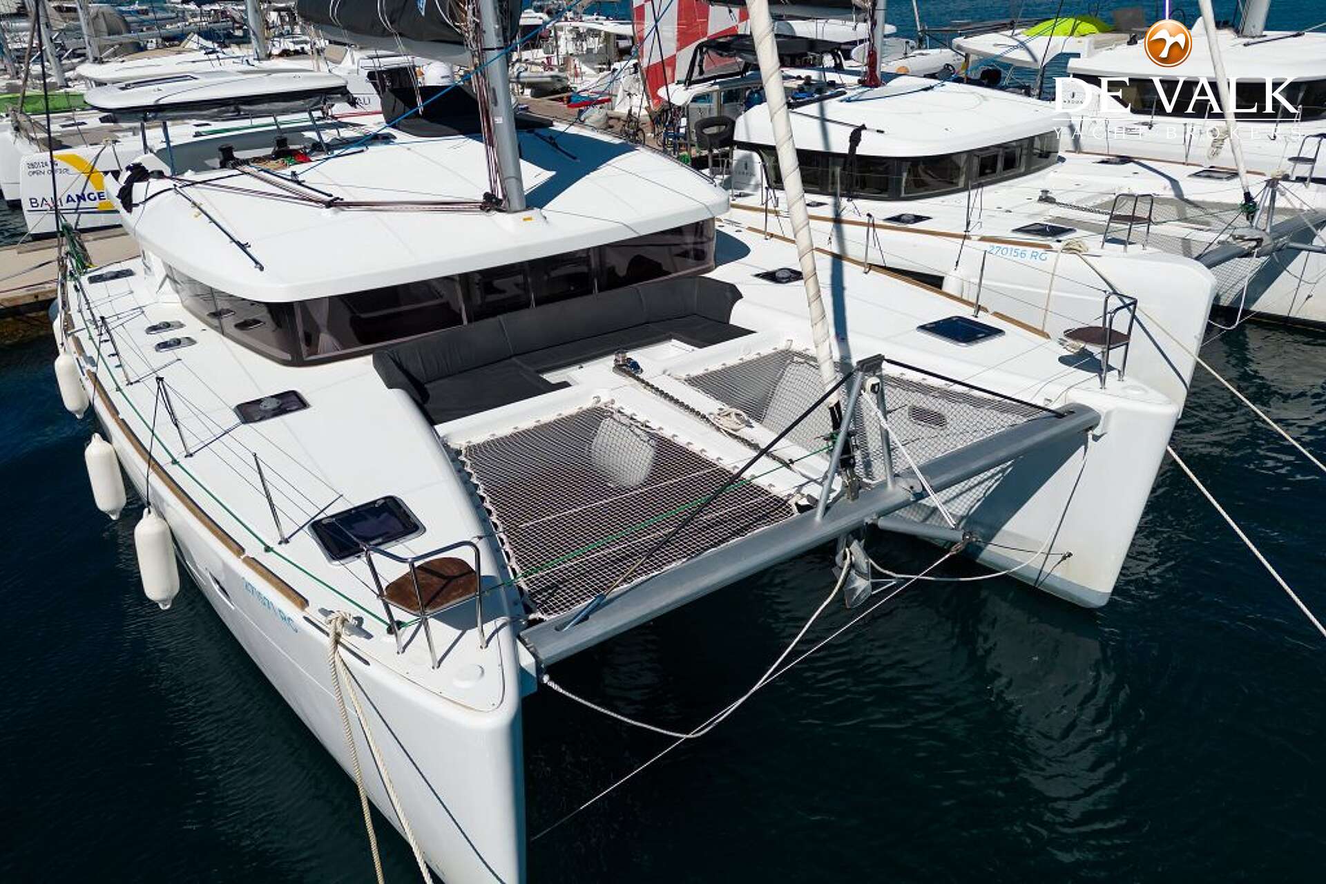 Lagoon450