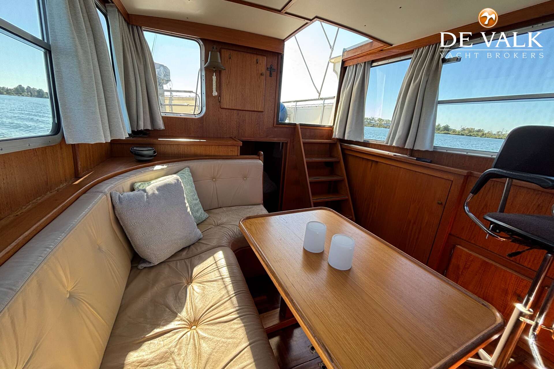 Linssen STURDY 1000 AC ROYAL — foto 17 van 24