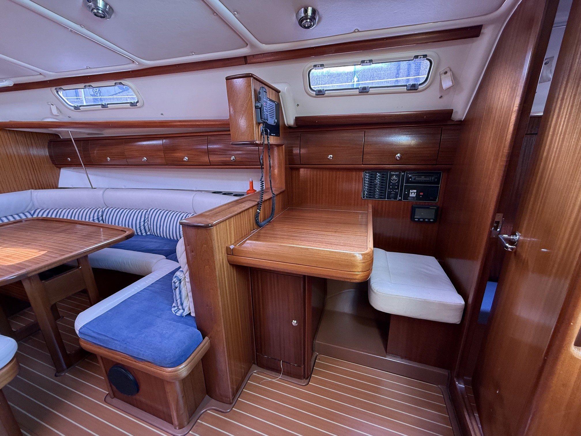 Bavaria 38-3 — foto 7 van 13