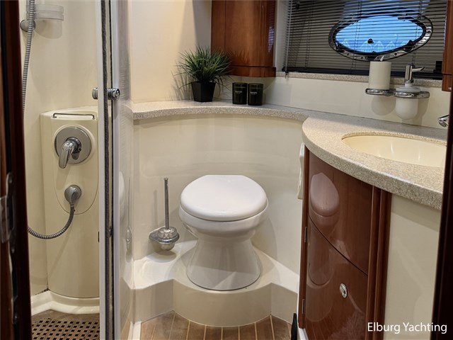 Fairline Phantom 50 — foto 30 van 44