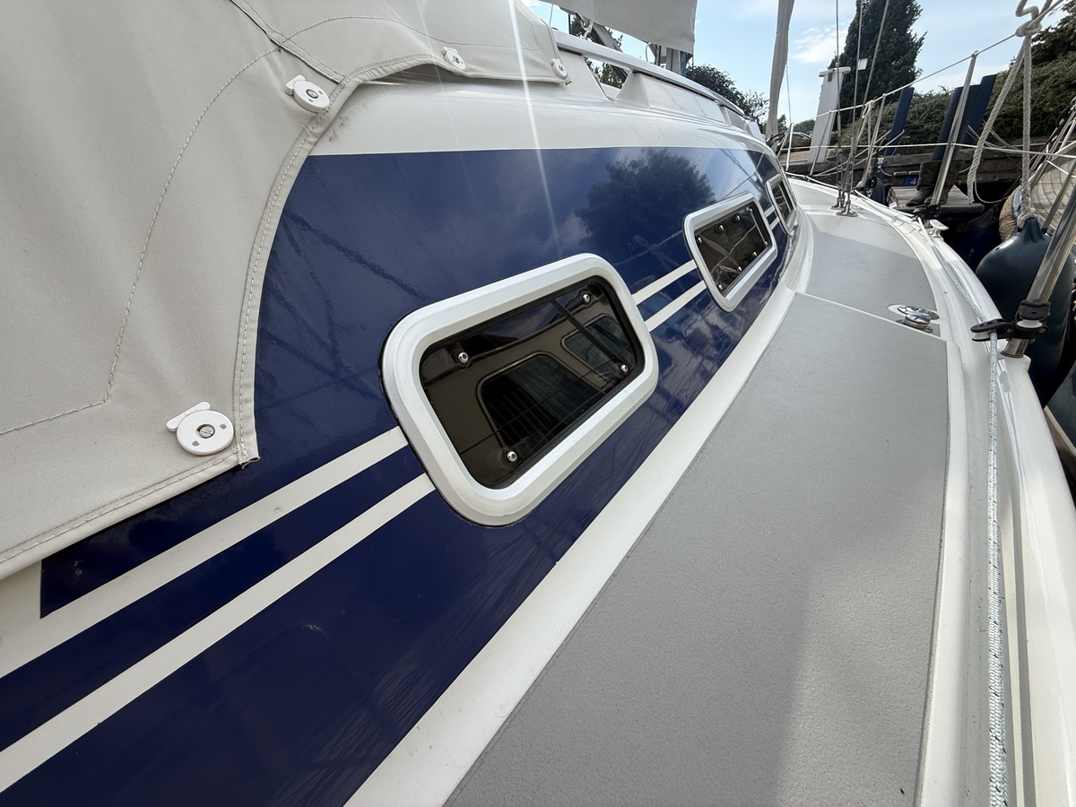 Dehler Yachtbau GmbH Dehler 37 — foto 8 van 12