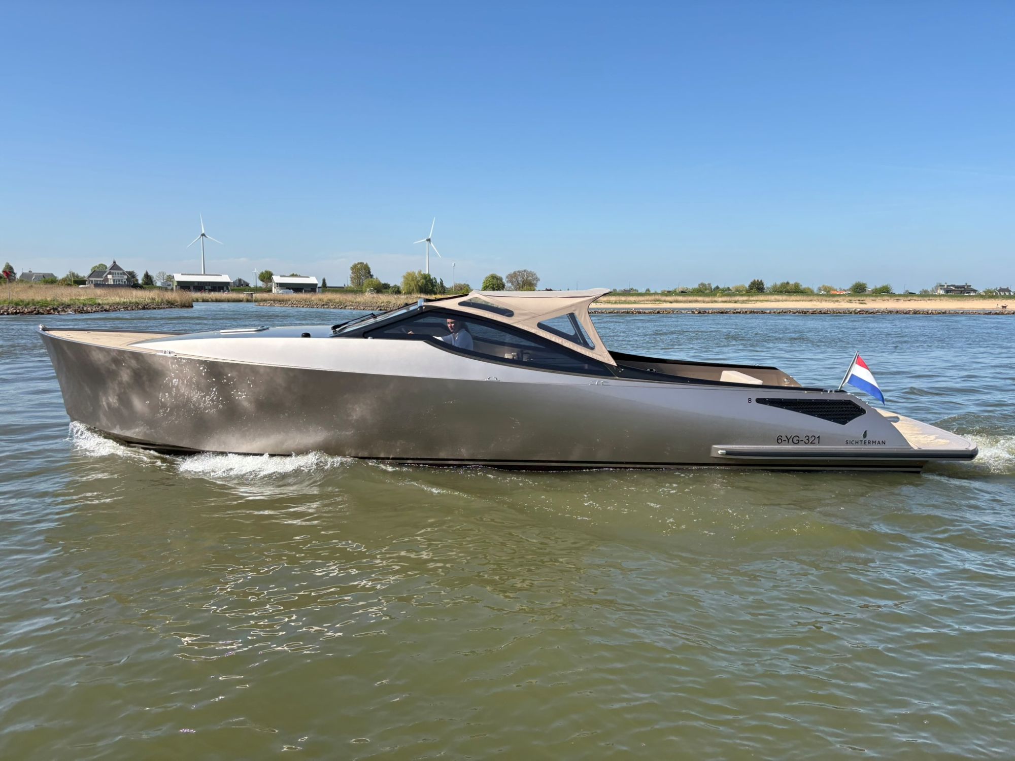 Sichterman T38 met Volvo Penta D4-300 DPI — foto 6 van 24